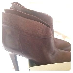 Jessica Simpson booties